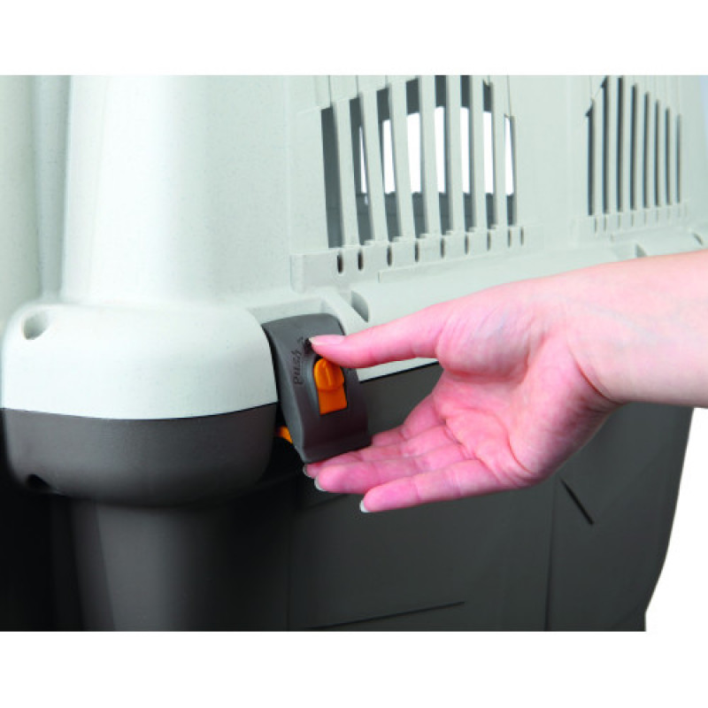 Контейнер-переноска Trixie для собак Skudo 4 вагою до 30 кг коричнева пластик розмір S-M 48x51x68 см