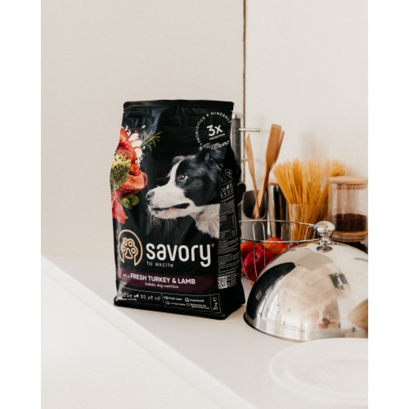 Корм сухий Savory Medium Breed rich in Fresh Turkey and Lamb для дорослих собак середніх порід від 10 до 25 кг зі свіжим ягням та індичкою 3 кг