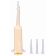 Пляшка-шприц Trixie для годування дитинчат тварин з трьома насадками пластик 10 мл