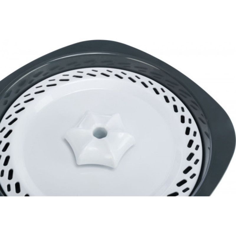 Поїлка-фонтан Trixie Flower для котів білий/сірий пластик 2 л 18,5х13х18,5 см